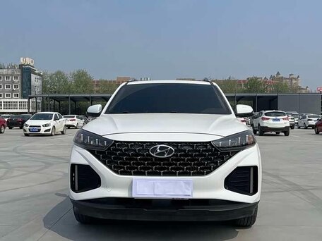 2023 Hyundai ix35 II Рестайлинг, белый, 1498000 рублей, вид 2