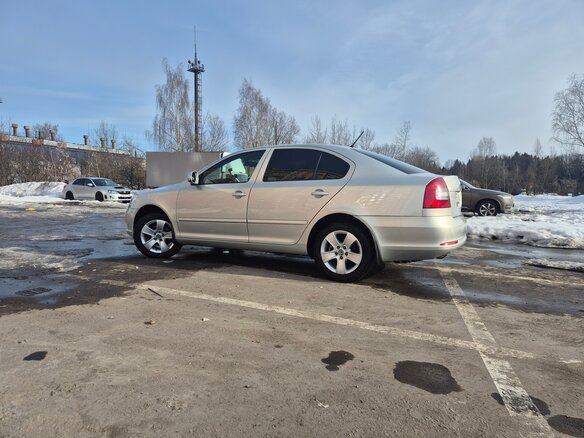 2012 Skoda Octavia II (A5) Рестайлинг, серебристый, 870000 рублей - вид 6