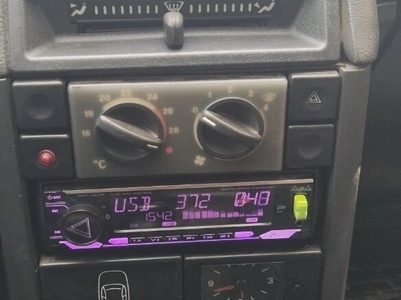 2004 Lada (ВАЗ) 2112, красный, 320000 рублей - вид 6