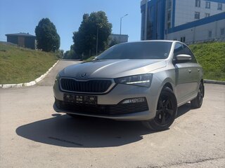 2021 Skoda Rapid II, серебристый, 1550000 рублей, вид 1
