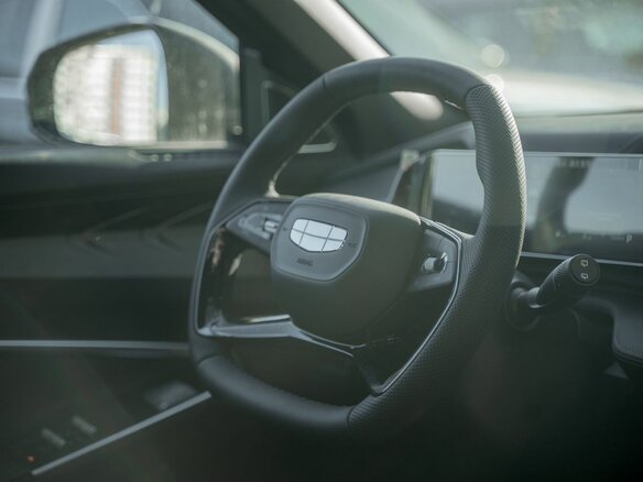 2025 Geely Cityray, серый, 2849990 рублей - вид 29
