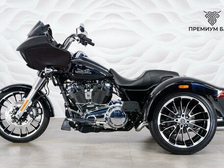 2022 Harley-Davidson Road Glide 3, чёрный, 4499000 рублей, вид 2
