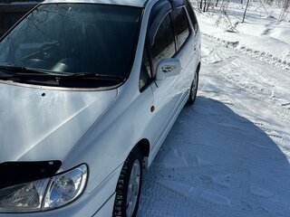 1998 Toyota Corolla Spacio I, белый, 360000 рублей, вид 1