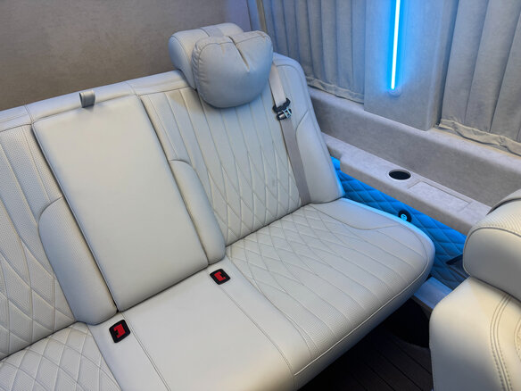 2026 Mercedes-Benz Sprinter, чёрный, 29990000 рублей - вид 10