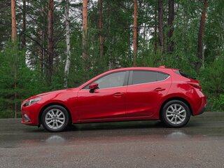 2015 Mazda Axela III, красный, 1200000 рублей, вид 2