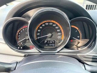 2022 Toyota Yaris L X XP150 Рестайлинг, красный, 1030202 рублей, вид 5