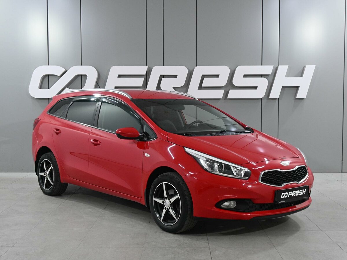 Открыть фотографии: Kia Ceed II