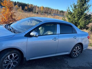 2010 Toyota Corolla X (E140, E150) Рестайлинг, синий, 900000 рублей, вид 4