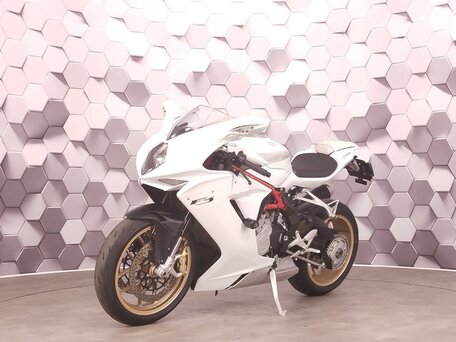 2013 MV Agusta F3 675, белый, 799000 рублей, вид 2