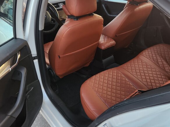 2017 Skoda Octavia III (A7) Рестайлинг, белый, 800000 рублей - вид 8