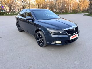 2011 Skoda Octavia II (A5) Рестайлинг, серый, 750000 рублей, вид 1