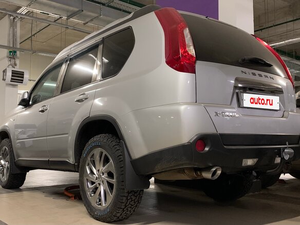 2014 Nissan X-Trail II Рестайлинг, серебристый, 2000000 рублей - вид 7