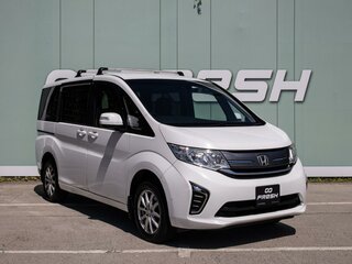 Honda Stepwgn V Рестайлинг