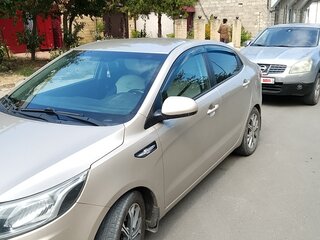 2014 Kia Rio 6-speed III, золотистый, 1000000 рублей, вид 4