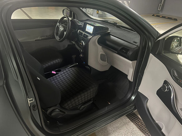 2012 Scion iQ, зелёный, 1500000 рублей - вид 8