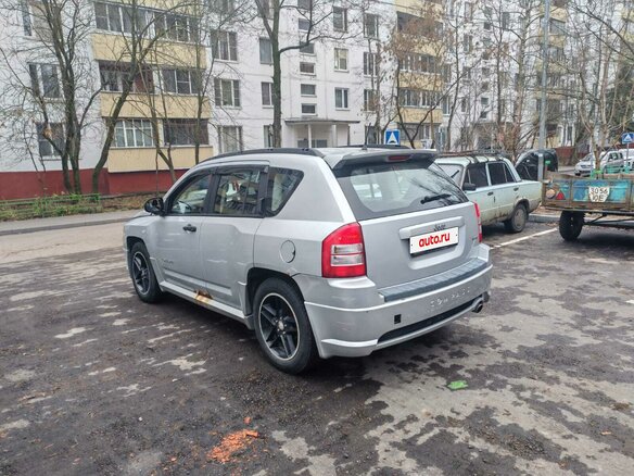 2008 Jeep Compass I, серебристый, 730000 рублей - вид 5