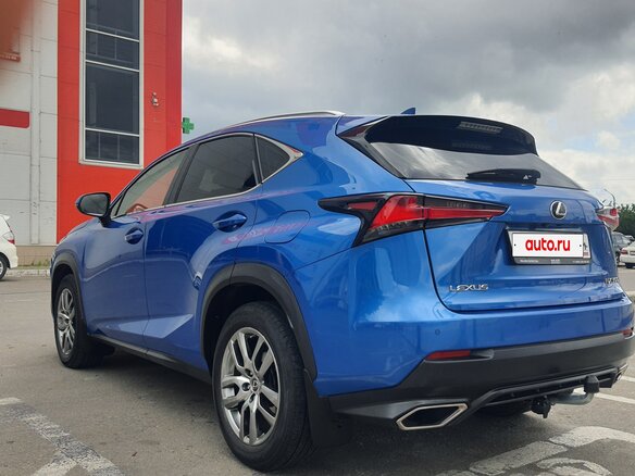 2019 Lexus NX 300 I Рестайлинг, синий, 3800000 рублей - вид 5