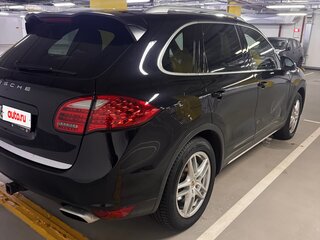 2011 Porsche Cayenne Diesel II (958), чёрный, 2000000 рублей, вид 4