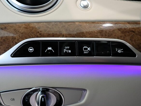 2015 Mercedes-Benz Maybach S-Класс 500 I (X222), чёрный, 5800000 рублей - вид 17