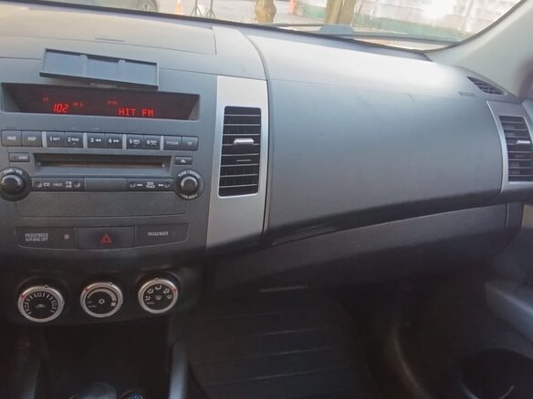 2008 Peugeot 4007, белый, 690000 рублей - вид 11