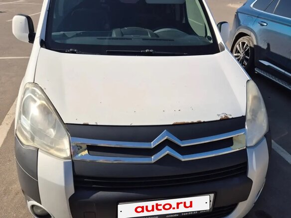 2011 Citroen Berlingo II, белый - вид 1
