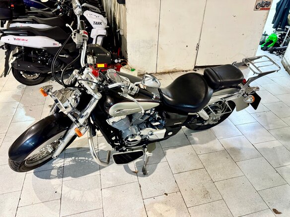 2010 Honda Shadow 750, серебристый, 500000 рублей - вид 5