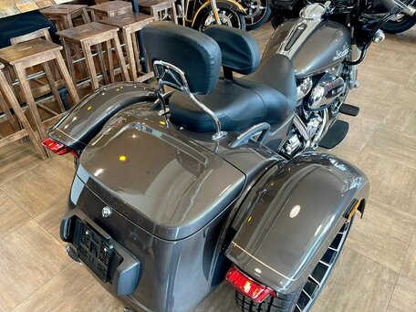 2023 Harley-Davidson Road Glide 3, серый, 4980000 рублей, вид 5
