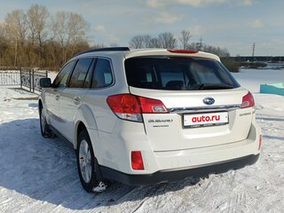2011 Subaru Outback IV, белый, 1435000 рублей, вид 3