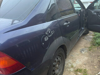 2001 Ford Focus I Рестайлинг, синий, 180000 рублей, вид 2