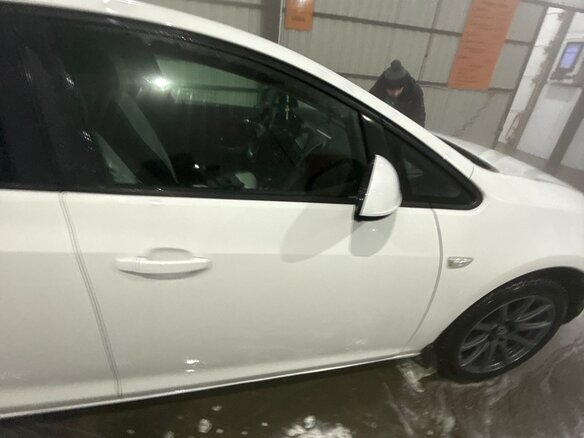 2010 Opel Astra J, белый, 599000 рублей - вид 11