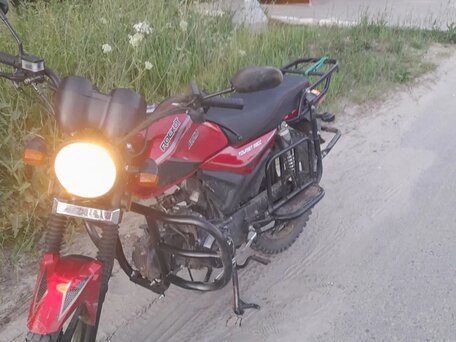 2024 Rockot ALPHA TOURIST M-11, красный, 50499 рублей, вид 1