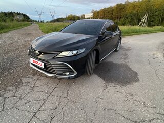 2023 Toyota Camry VIII (XV70) Рестайлинг, чёрный, 4000000 рублей, вид 2