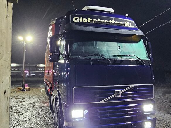 1997 Volvo FH, синий, 2550000 рублей - вид 14