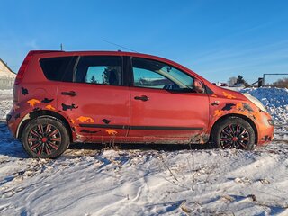 2006 Nissan Note I, красный, 260000 рублей, вид 4