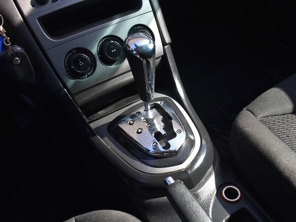2008 Peugeot 308 I, синий - вид 9