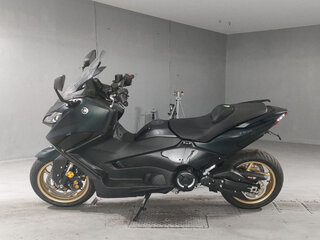 2022 Yamaha TMAX, зелёный, 1200000 рублей, вид 2