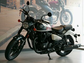 2026 Royal Enfield Shotgun, белый, 741000 рублей, вид 1