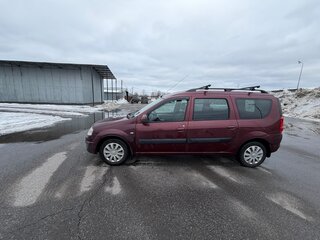 2015 Lada (ВАЗ) Largus I, красный, 620000 рублей, вид 5