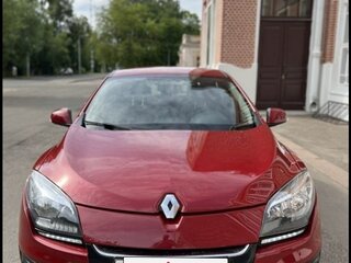 2013 Renault Megane III Рестайлинг, красный, 730000 рублей, вид 3
