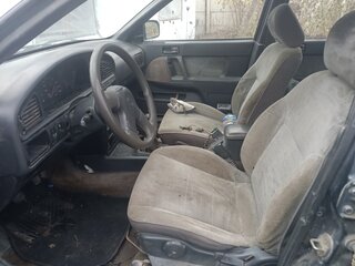 1992 Hyundai Elantra I (J1), зелёный, 25000 рублей, вид 2