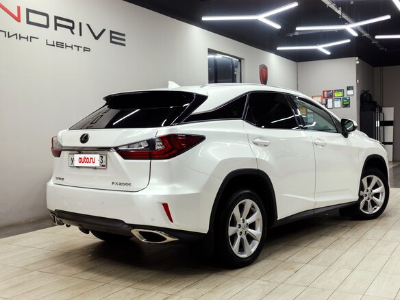 2017 Lexus RX 200t IV, белый, 3500000 рублей - вид 8
