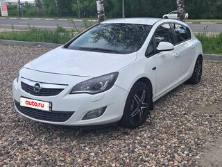 2010 Opel Astra J, белый, 570000 рублей, вид 1