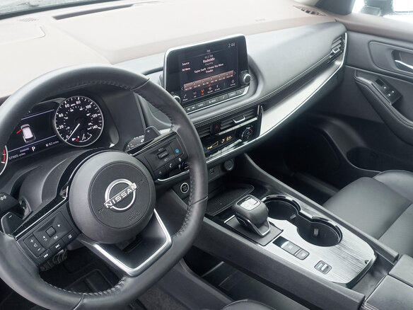 2022 Nissan Rogue III, серый, 1950000 рублей - вид 15