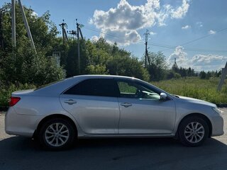 2013 Toyota Camry VII (XV50), серебристый, 1550000 рублей, вид 4