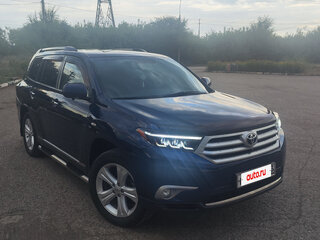 2011 Toyota Highlander II (XU40) Рестайлинг, синий, 2300000 рублей, вид 3