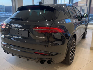 2026 Maserati Grecale Modena, чёрный, 16500000 рублей, вид 2