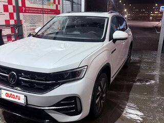 2023 Volkswagen Tayron I Рестайлинг, белый, 4400000 рублей, вид 4
