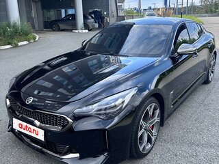 2019 Kia Stinger I, чёрный, 3500000 рублей, вид 1