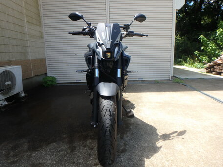 2022 Yamaha MT-07 (FZ-07), серый, 930000 рублей, вид 2