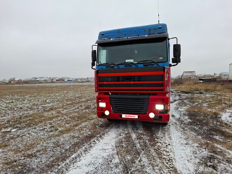 2000 DAF XF 95, красный, 570000 рублей, вид 3